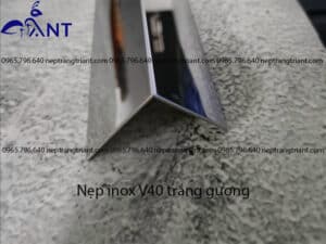 Nẹp inox V40 màu trắng gương