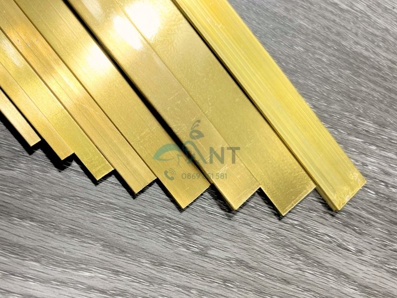Kích thước, bảng giá nẹp đồng La