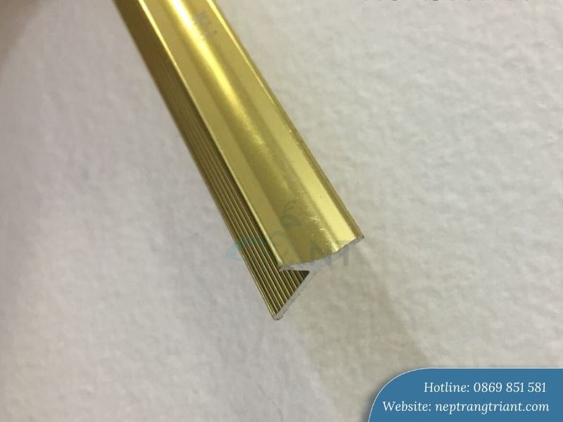 Nẹp inox góc âm