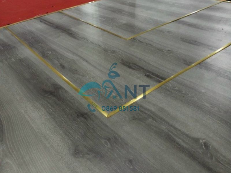 Thi công nẹp đồng nguyên chất