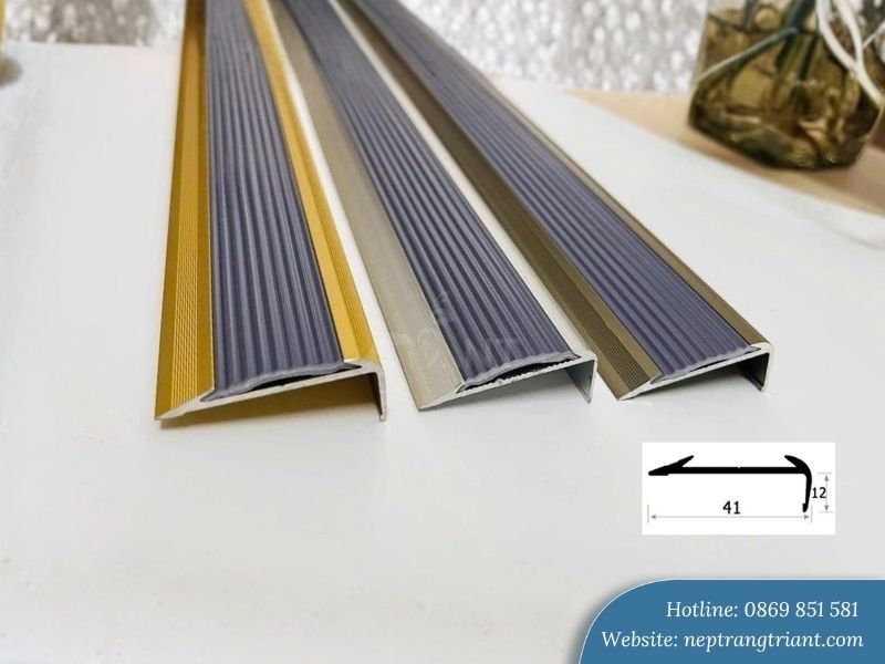 nep-nhom-chong-tron-co-cao-su